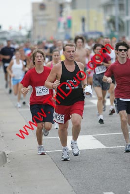 Final Kick ECSC 5k Photo